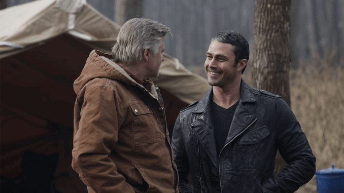 Taylor-Kinney-and-Treat-Williams-678x381
