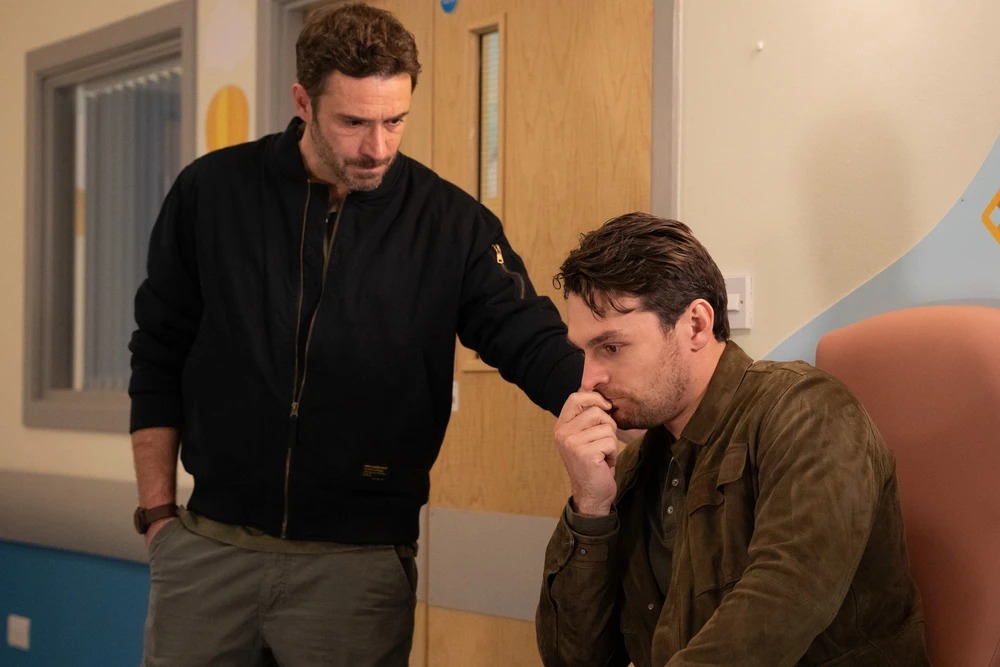 emmerdale-john-mack-hospital-7db7fbf_11zon