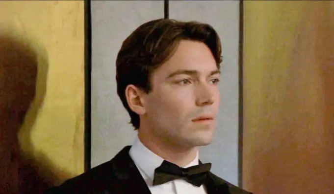 michael-arrives-gh-abc_11zon